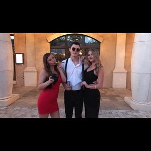 Meet your Posher, Sam